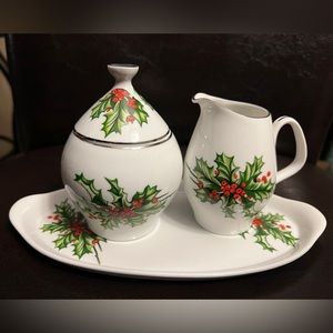 Melitta Holiday / Christmas vintage sugar creamer & tray